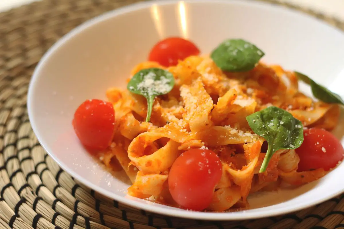 Tomato Tagliatelle Pasta