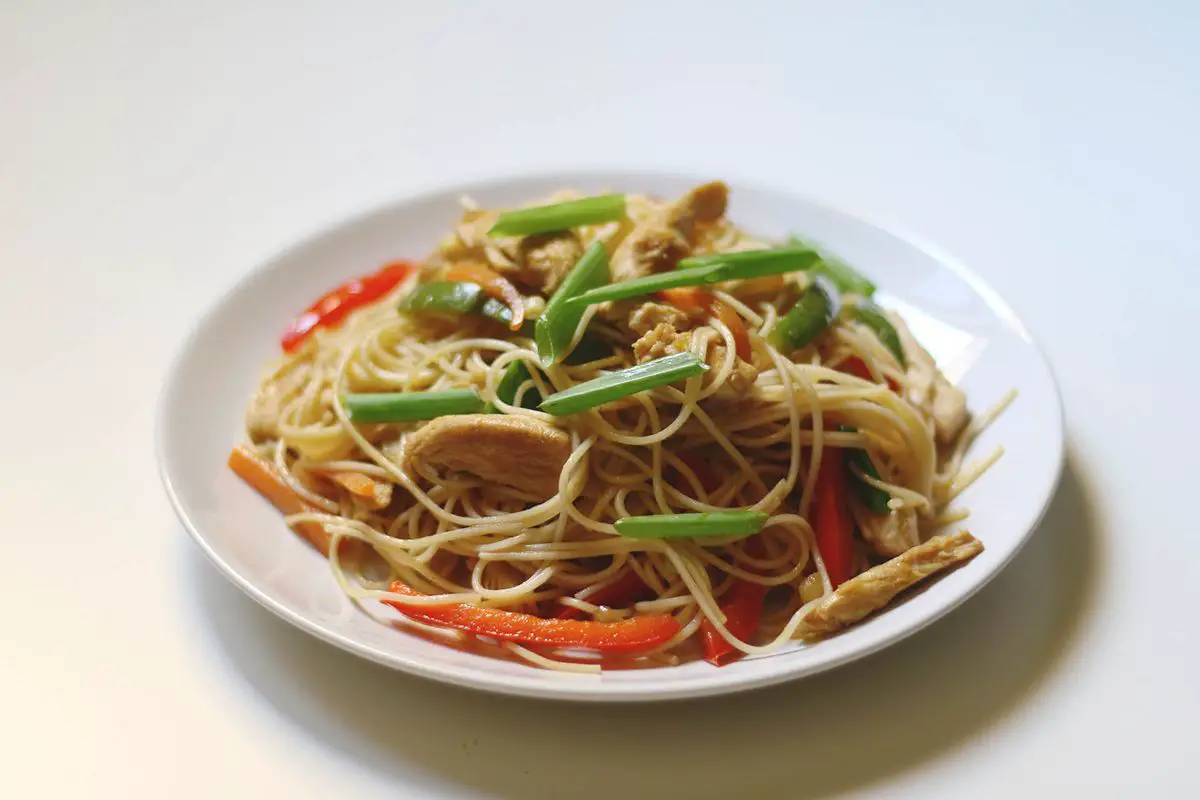 Chicken Hakka Noodles