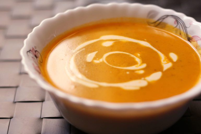 creamy carrot soup main picture