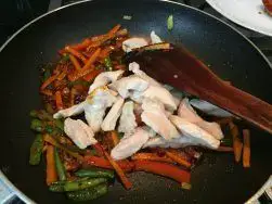 Chicken Schezwan Noodles - Indo-Chinese Recipe - The Indian Claypot